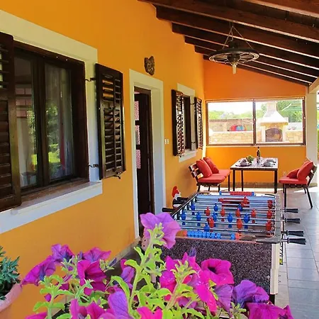 Holiday home House Nikolina 526 *